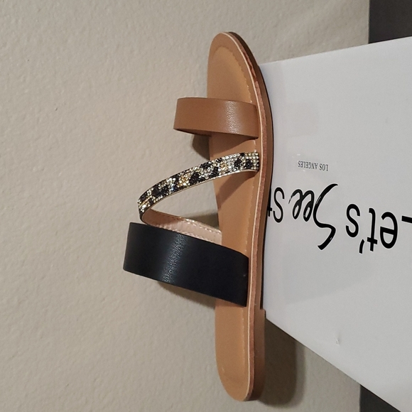 Shoes - Picture 3 of 3